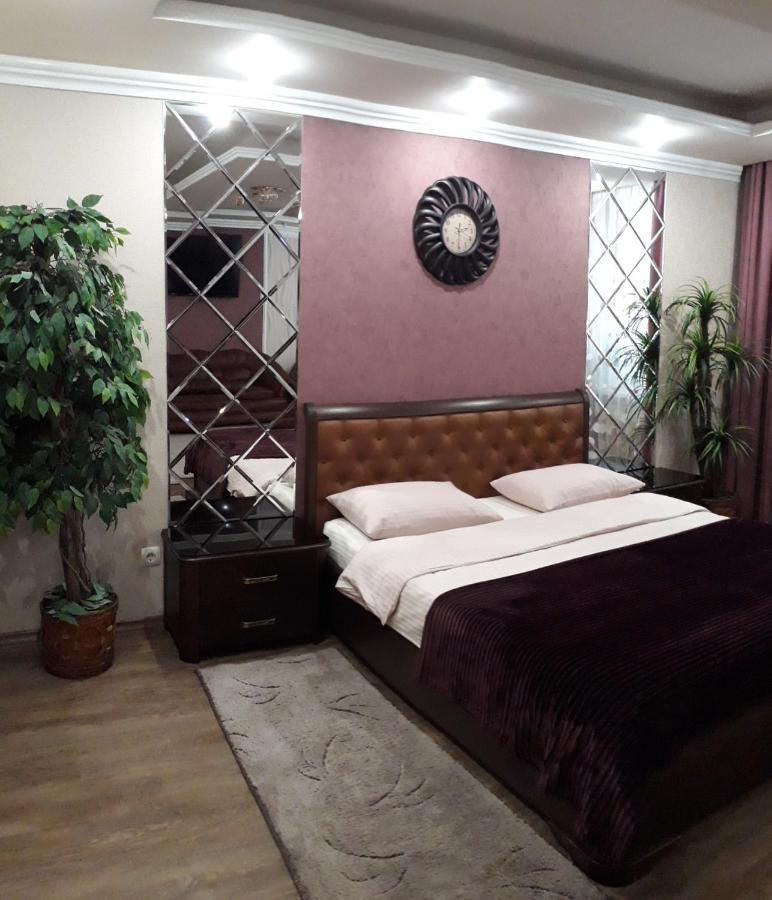 Apartment In A New House Kremenchuk Exterior foto